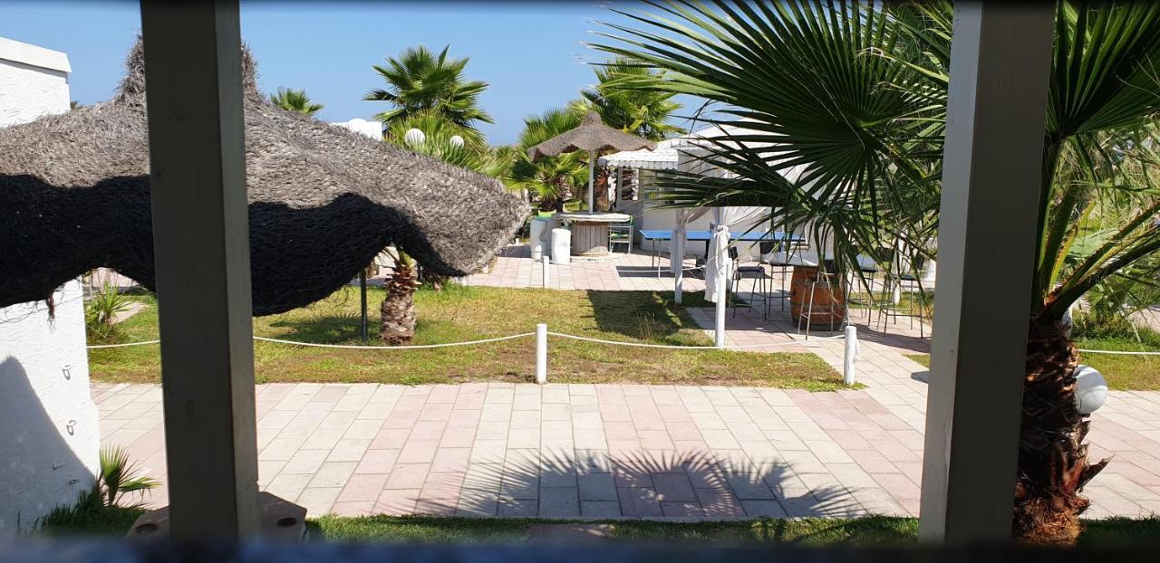 Torquemada Beach Club Margherita Di Savoia Eksteriør bilde