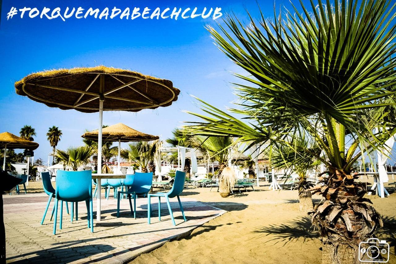Torquemada Beach Club Margherita Di Savoia Eksteriør bilde