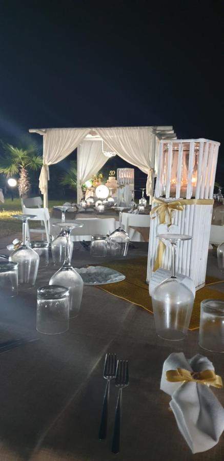 Torquemada Beach Club Margherita Di Savoia Eksteriør bilde